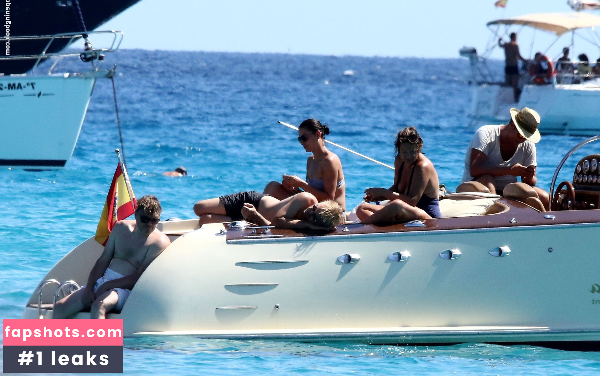 Jade Jagger gallery photo #27