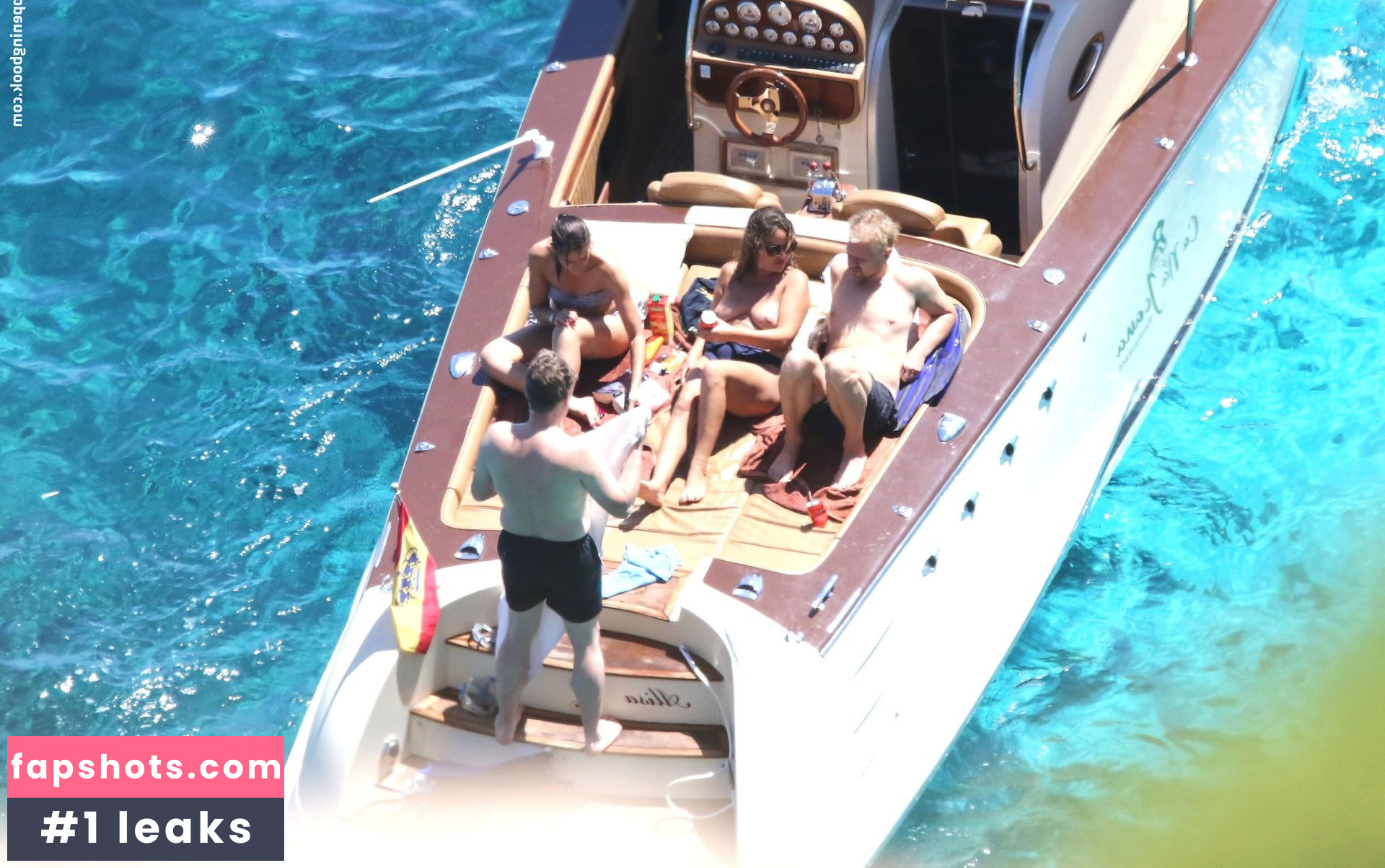 Jade Jagger gallery photo #43