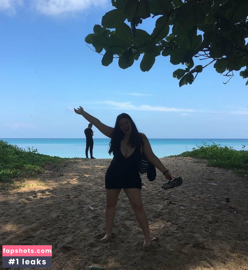 Jade N gallery photo #20