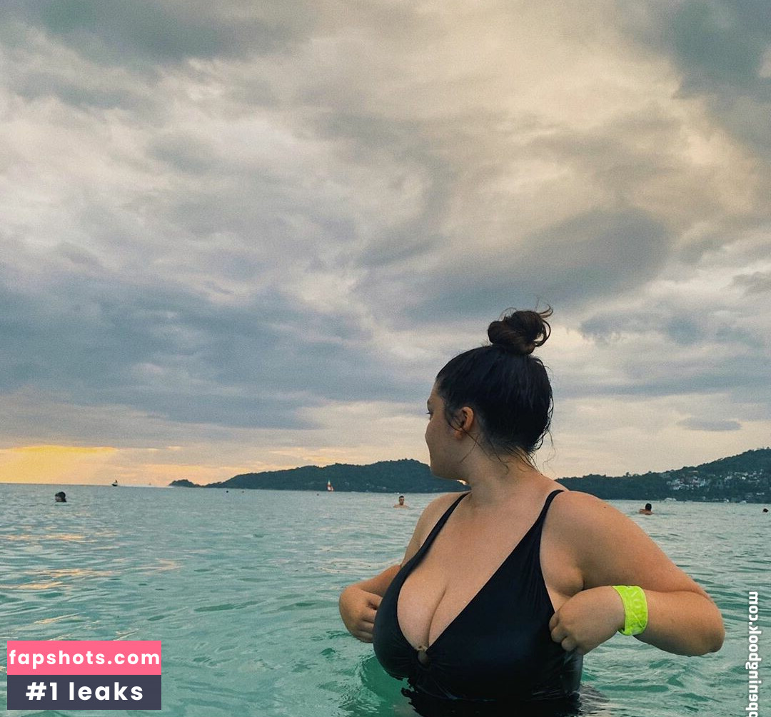 Jade N gallery photo #22