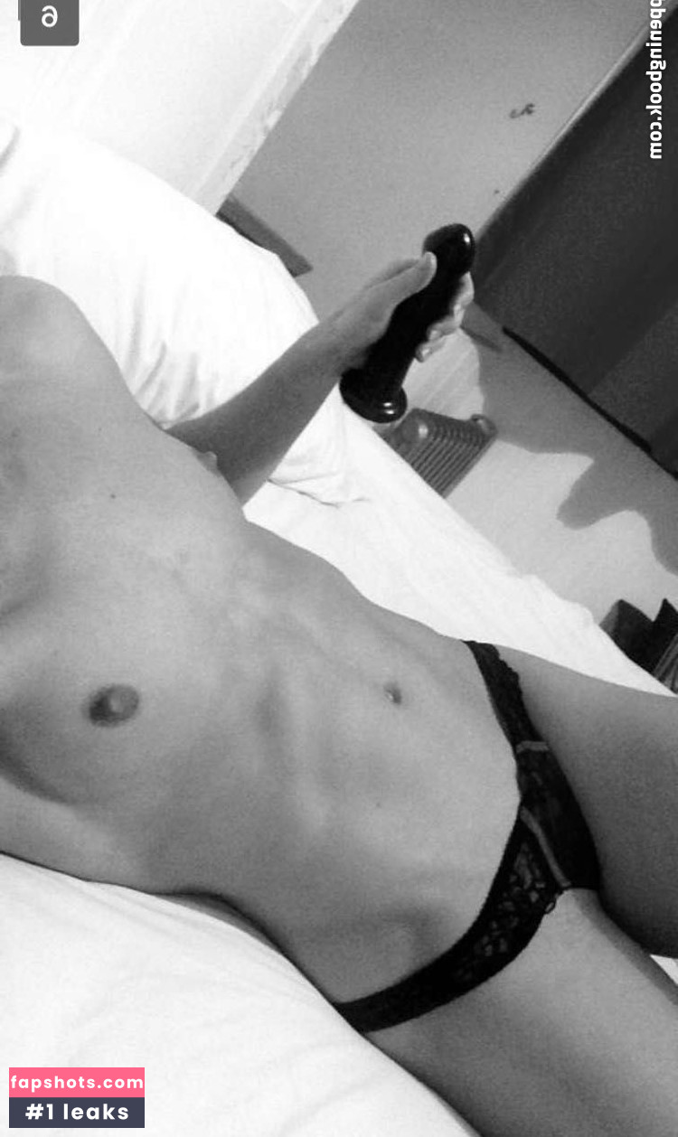 Jade Nimmo gallery photo #75