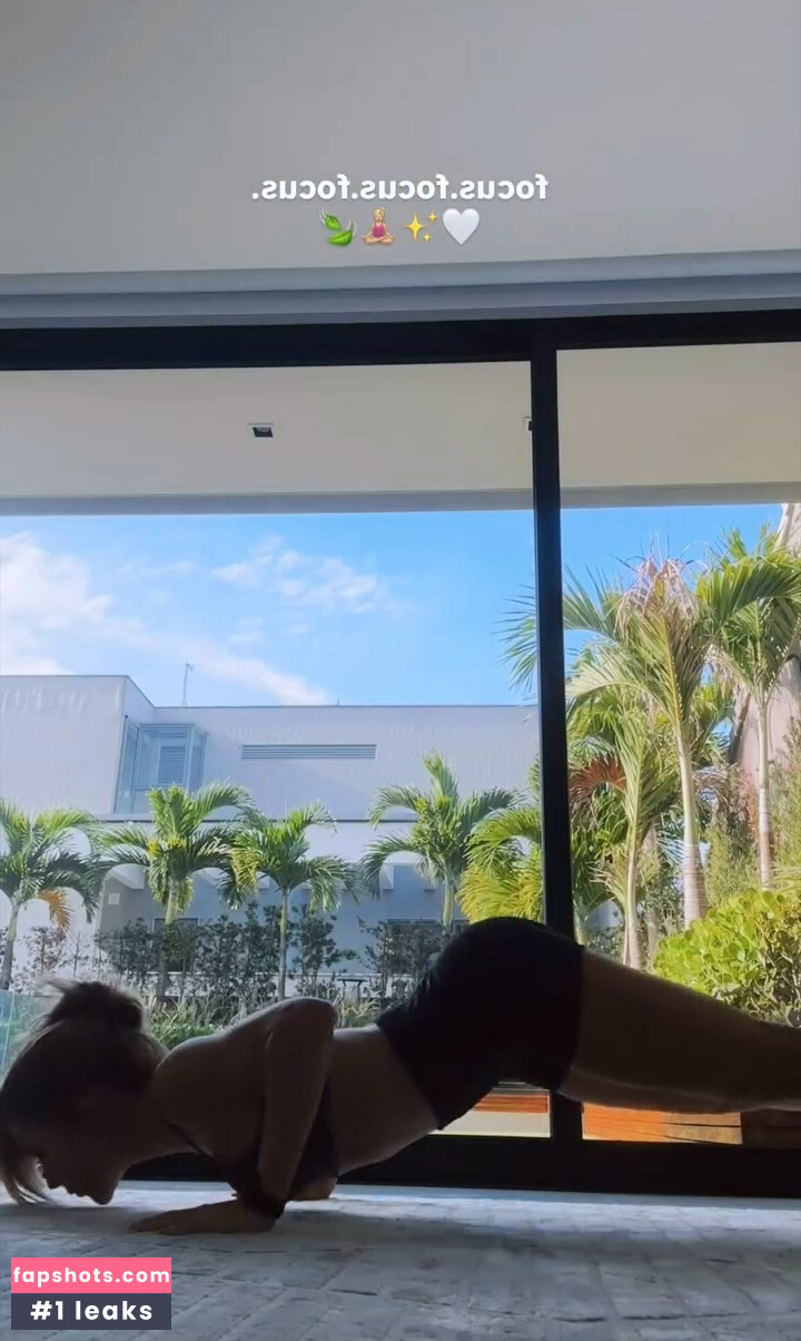 Jade Picon gallery photo #262