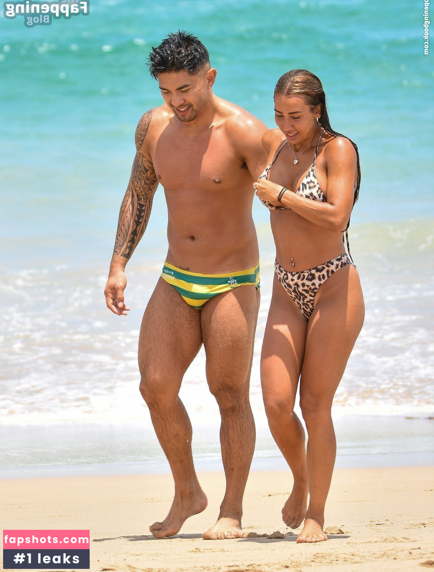 Jade Pywell gallery photo #19