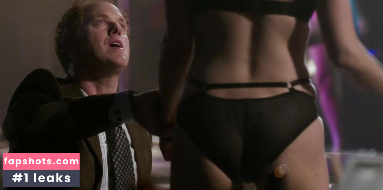 Jade Tailor gallery photo #35