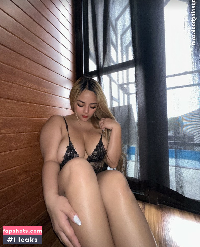 jade12 gallery photo #7