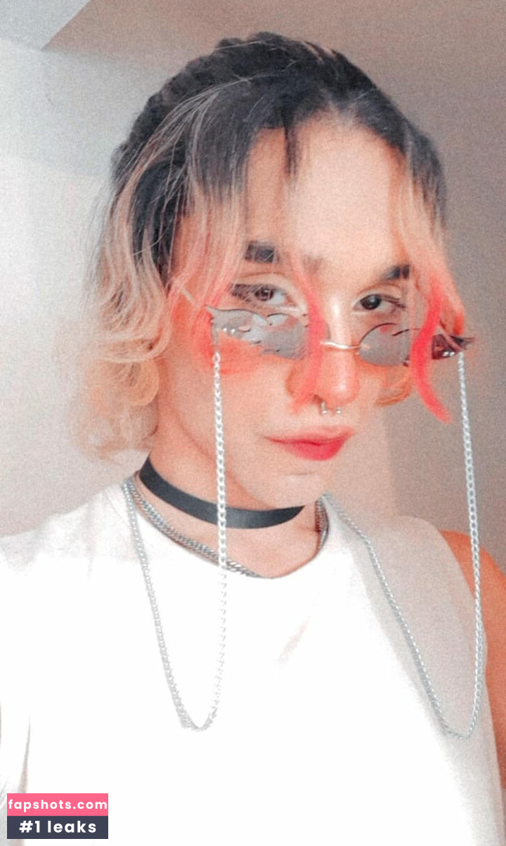 JadeFemboy gallery photo #16