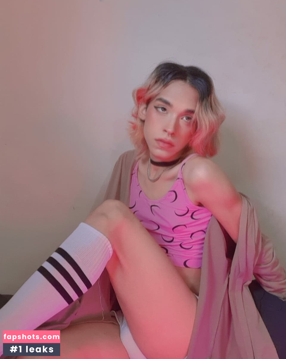 JadeFemboy gallery photo #8