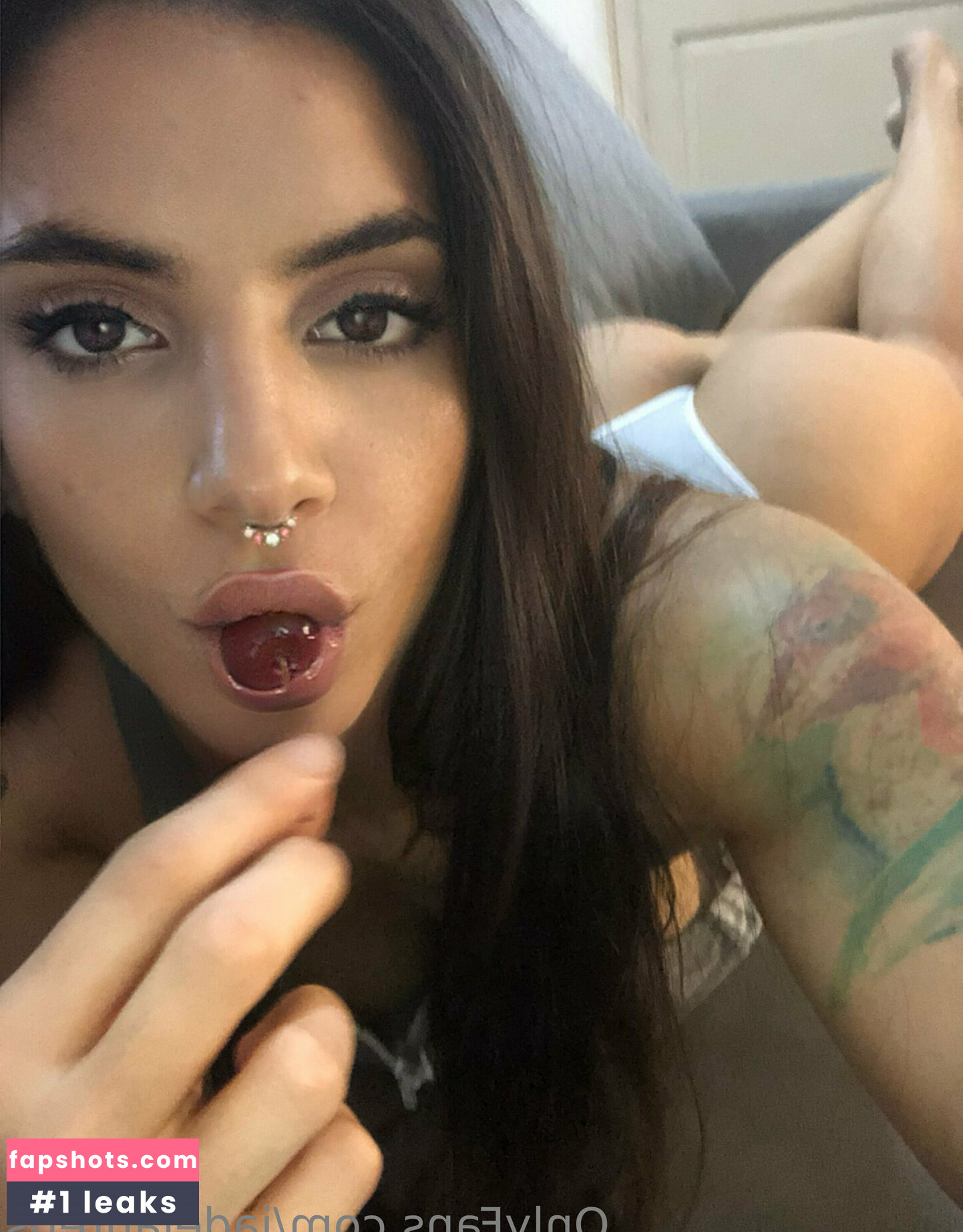 jadelaurens gallery photo #29