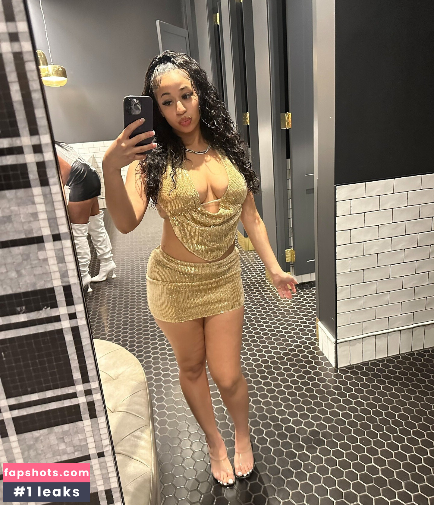 Jadenman gallery photo #16