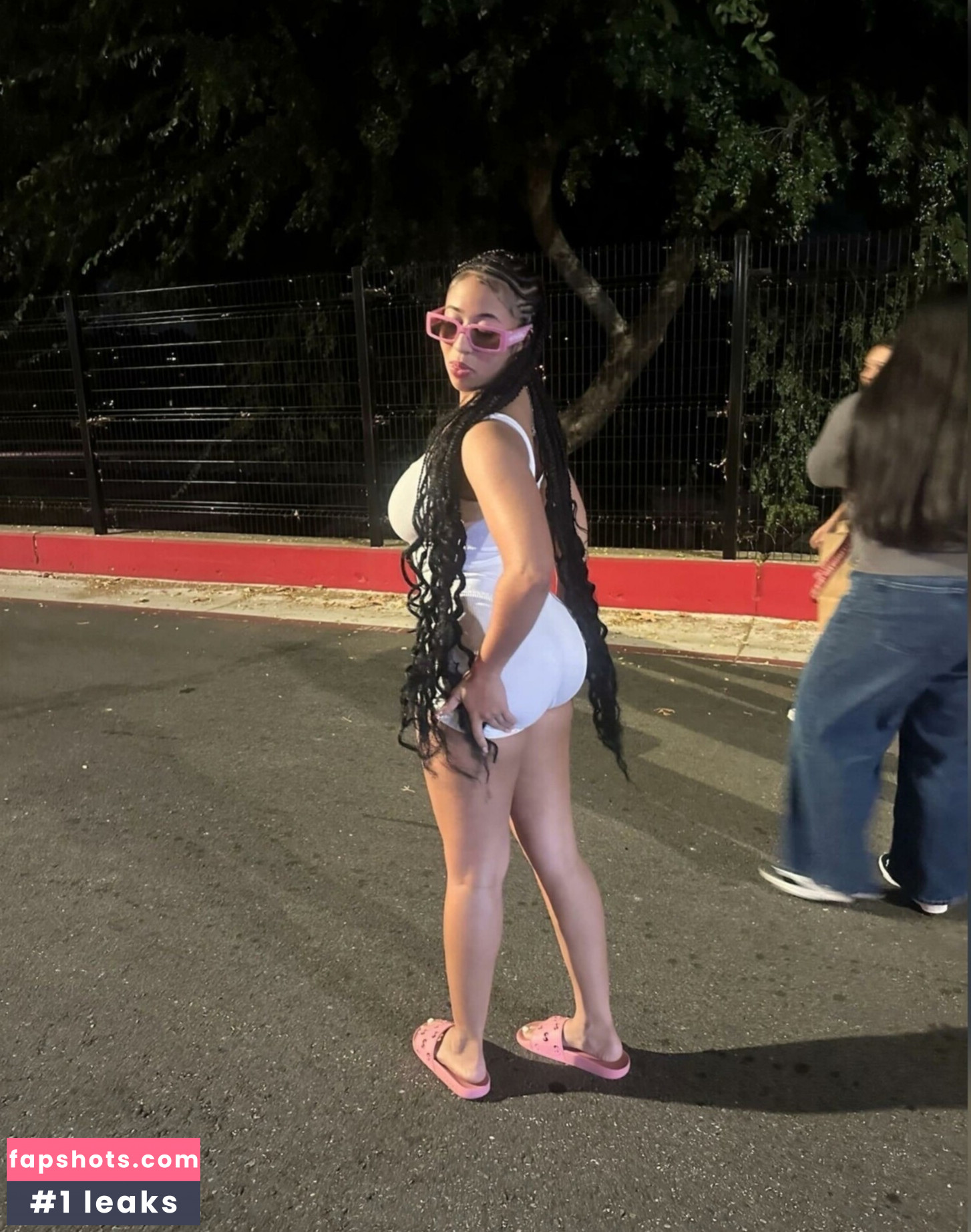 Jadenman gallery photo #7