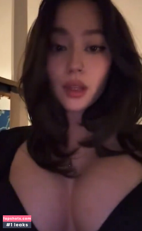 JadeyAnh gallery photo #189