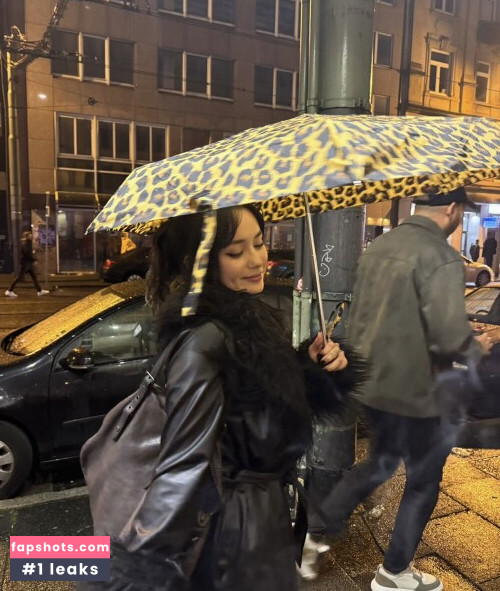 JadeyAnh gallery photo #204