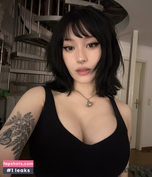 JadeyAnh Nude Leaks OnlyFans - Fapshots