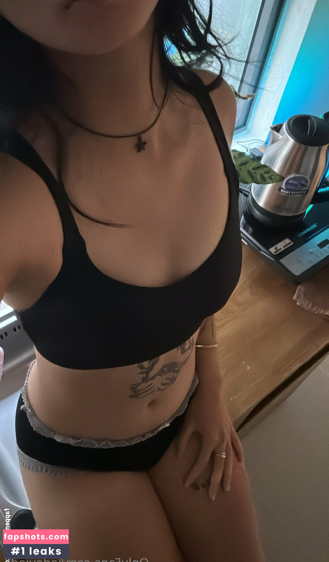 JadeyJade gallery photo #10