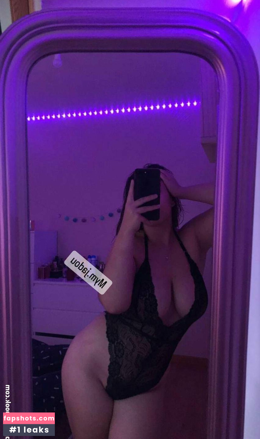 Jadou_ae gallery photo #10