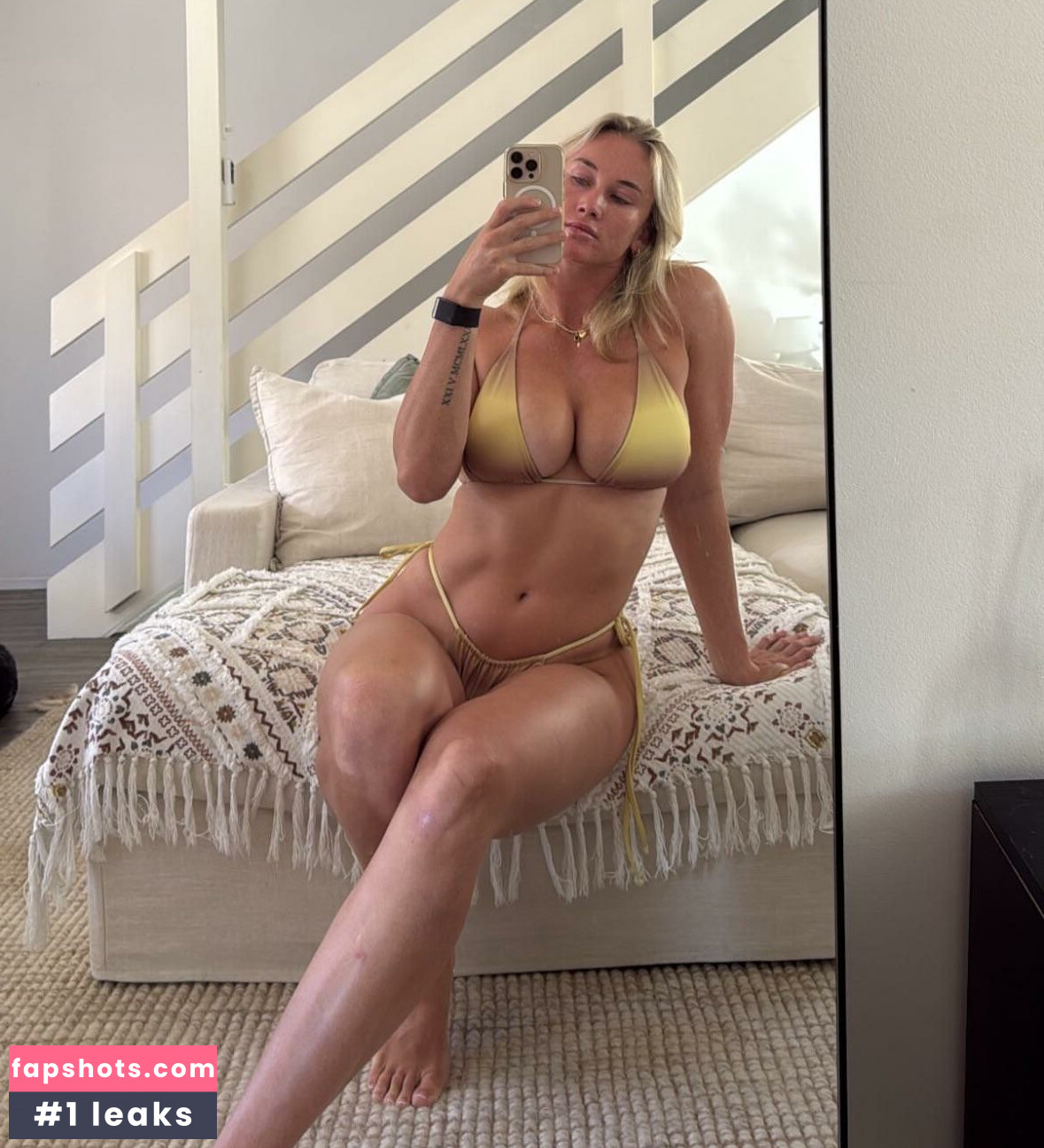 Jaime Chapman gallery photo #5