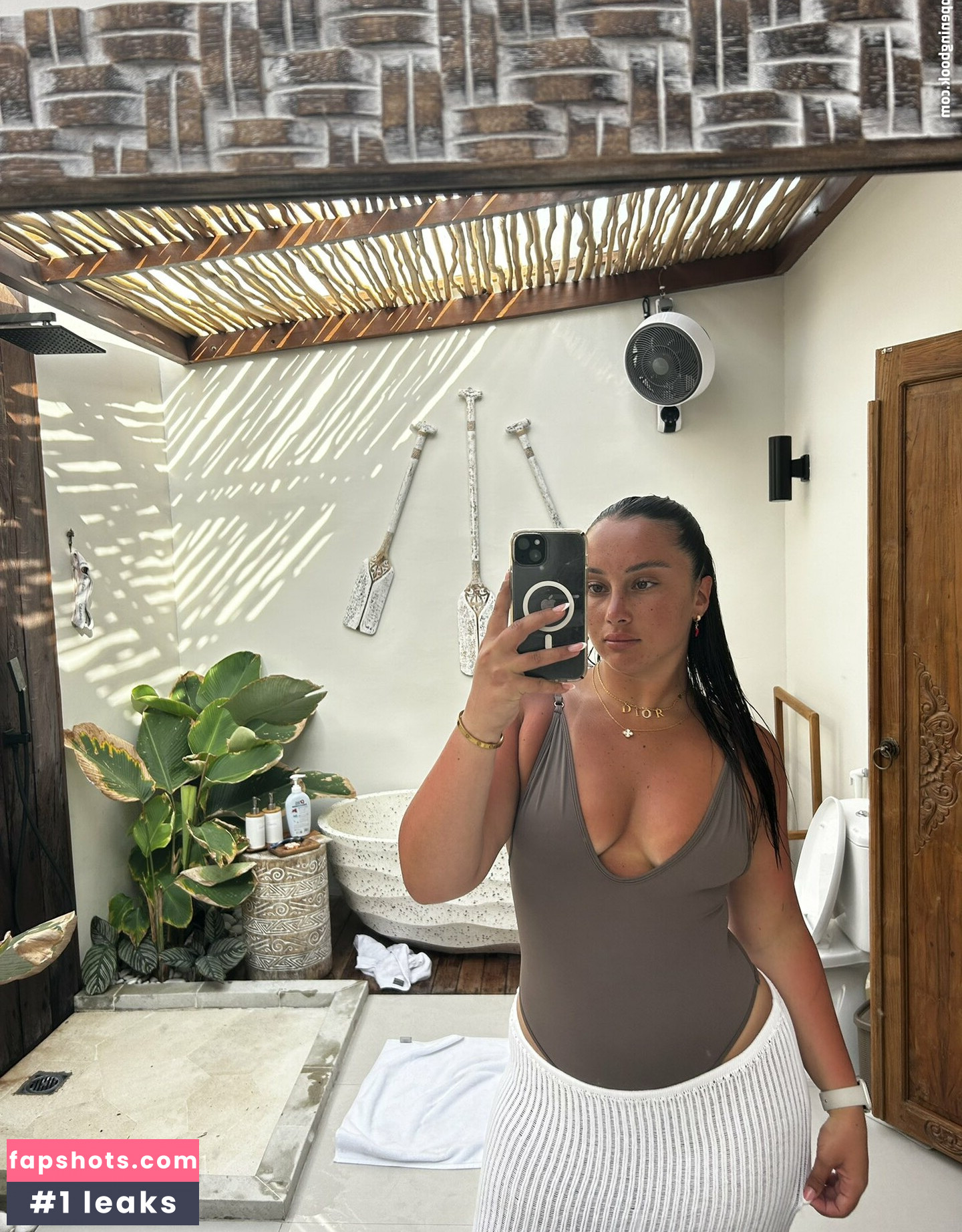 jainjem gallery photo #13