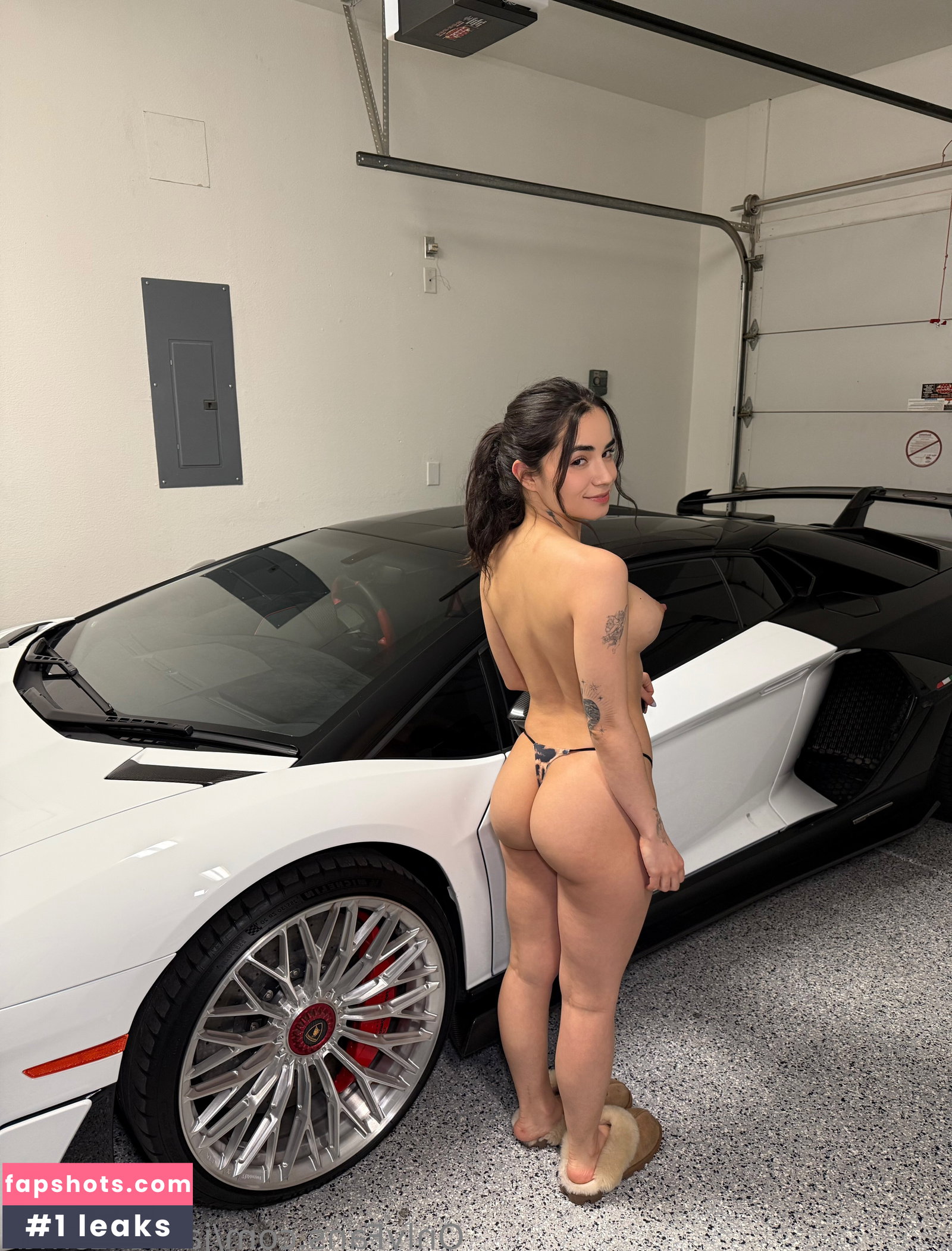 Jameliz gallery photo #167