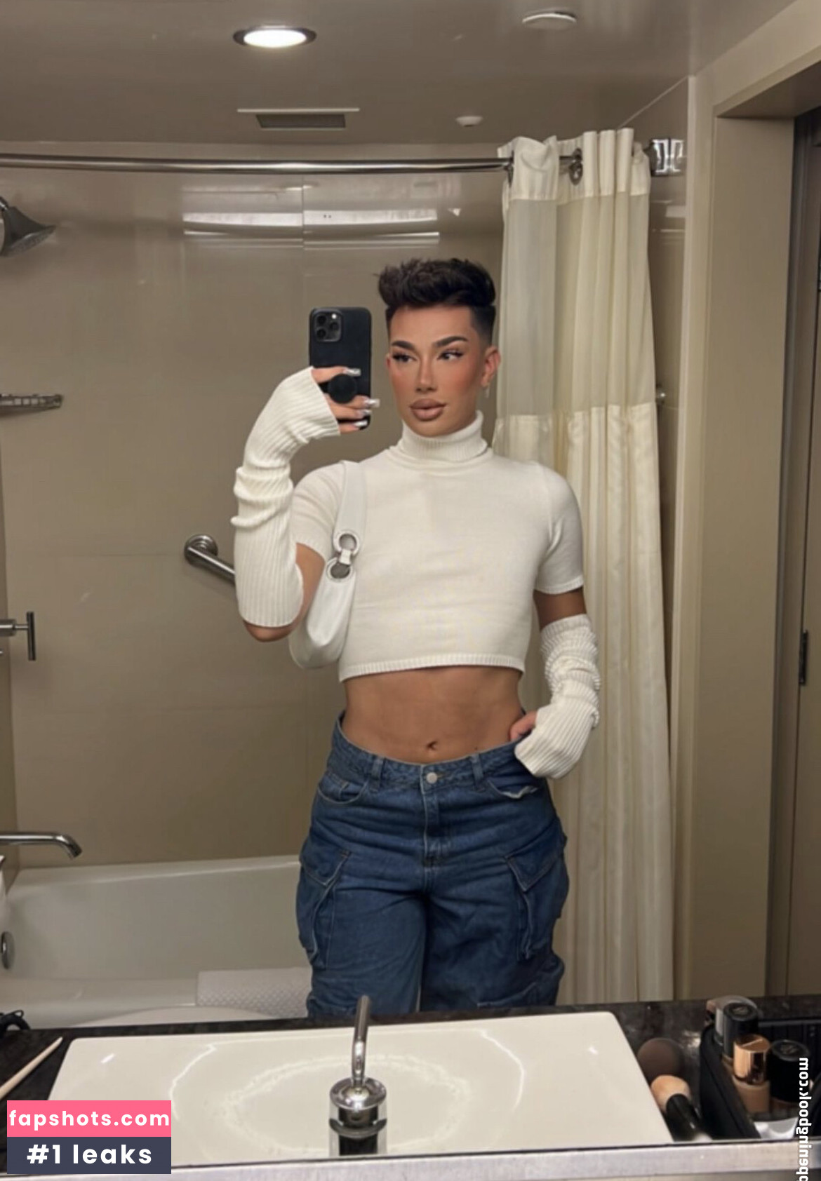 James Charles gallery photo #21