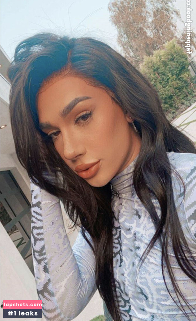 James Charles gallery photo #5