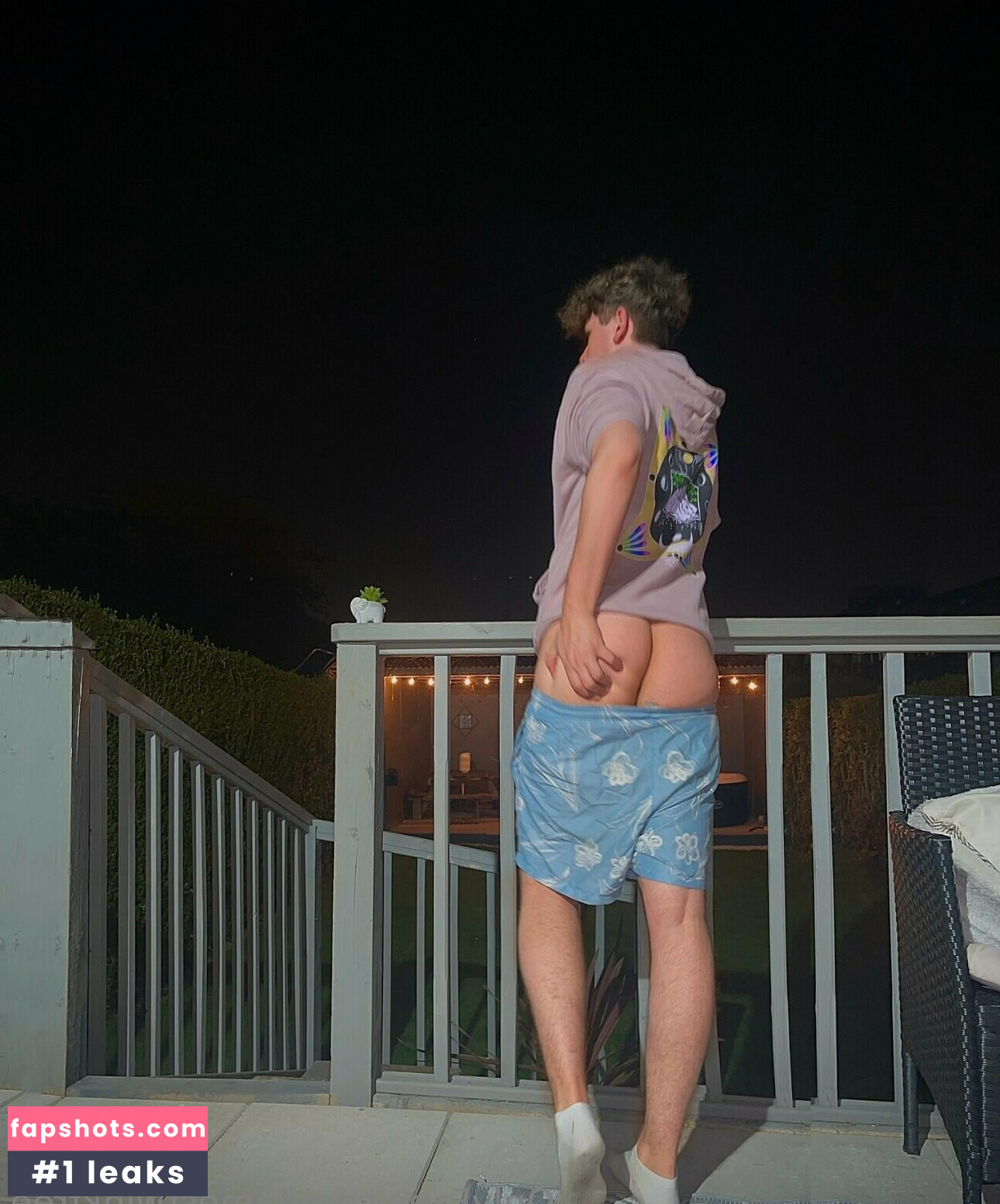 jamestwinkfree nude babe gallery