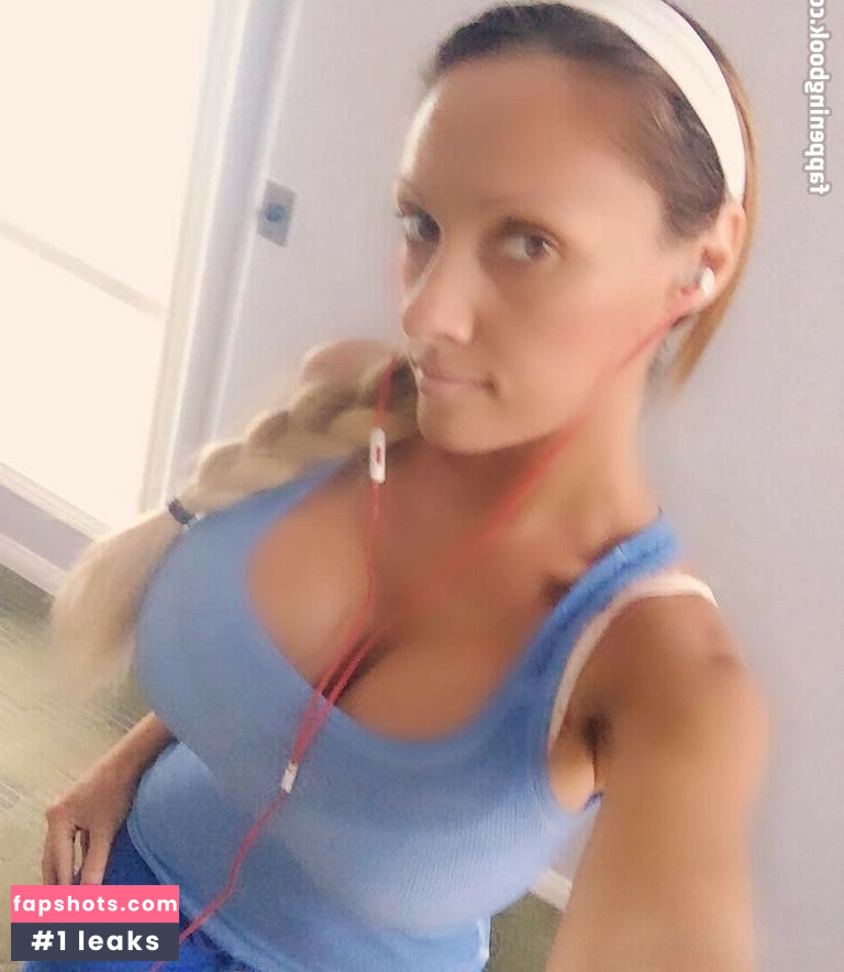 Jami Marie Akaport Barbie gallery photo #25