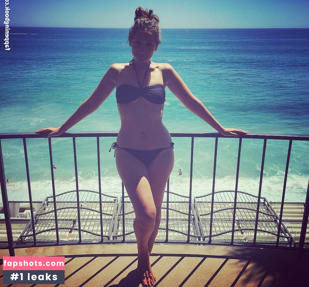 Jamie Amanda Lee gallery photo #4