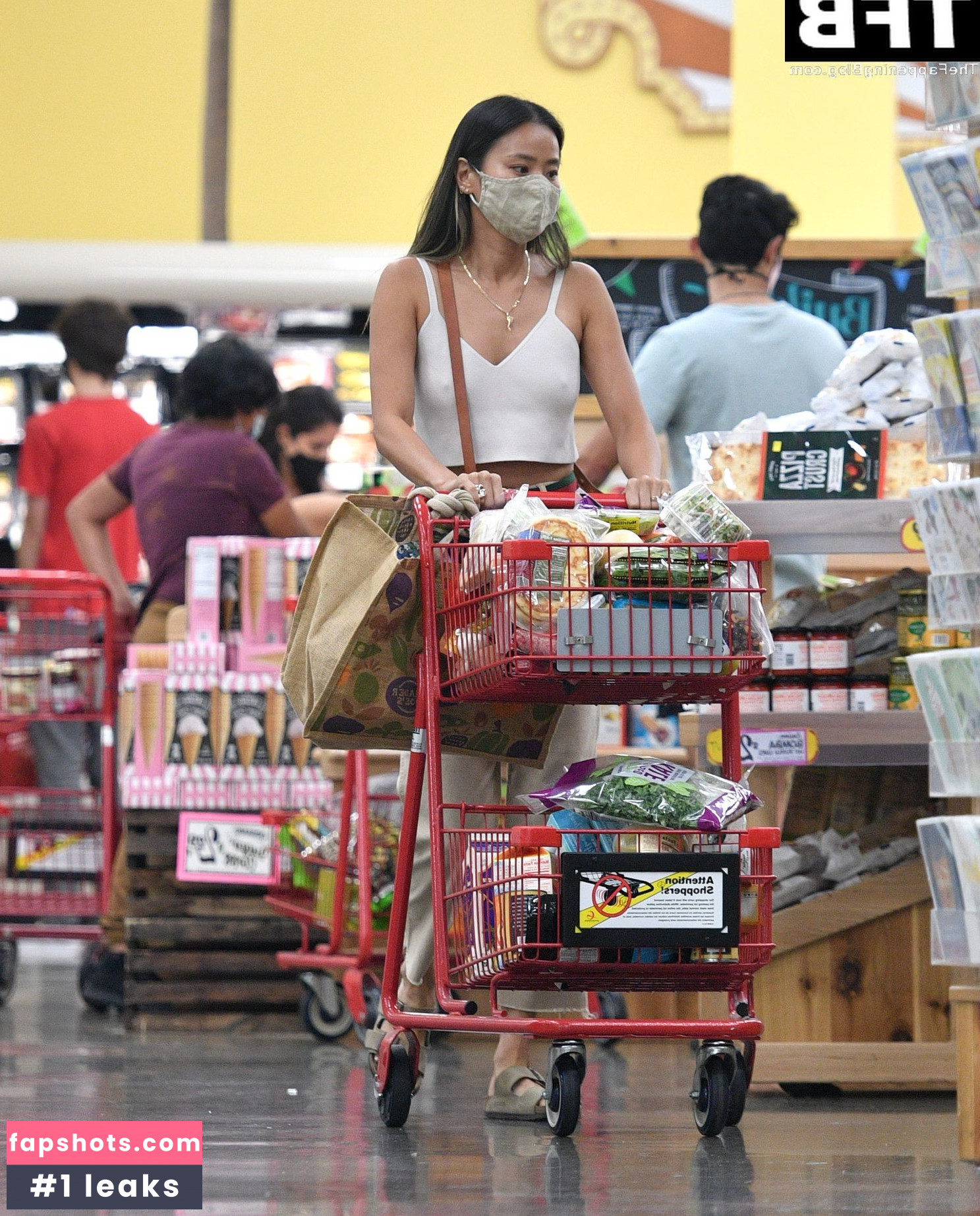 Jamie Chung gallery photo #136