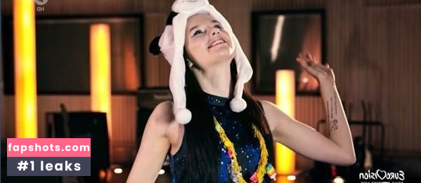 Jamie-Lee Kriewitz Nude Leaks OnlyFans Photos #5 - LeakJerk