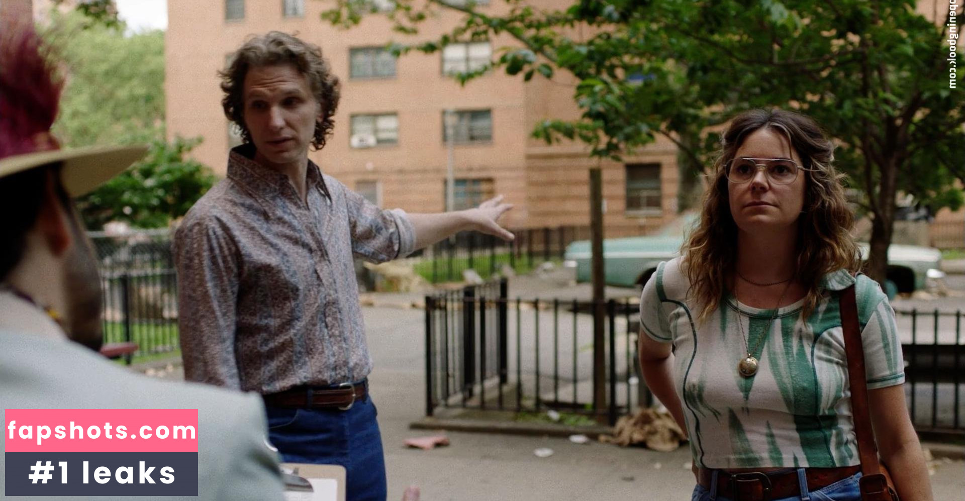 Jamie Neumann gallery photo #20