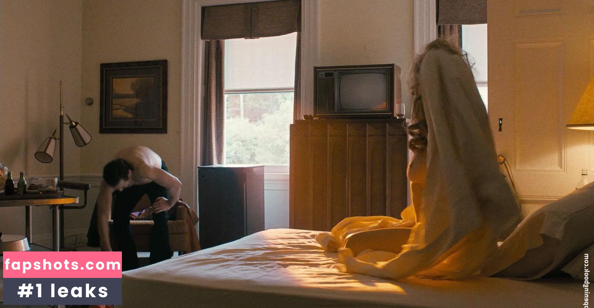 Jamie Neumann gallery photo #26