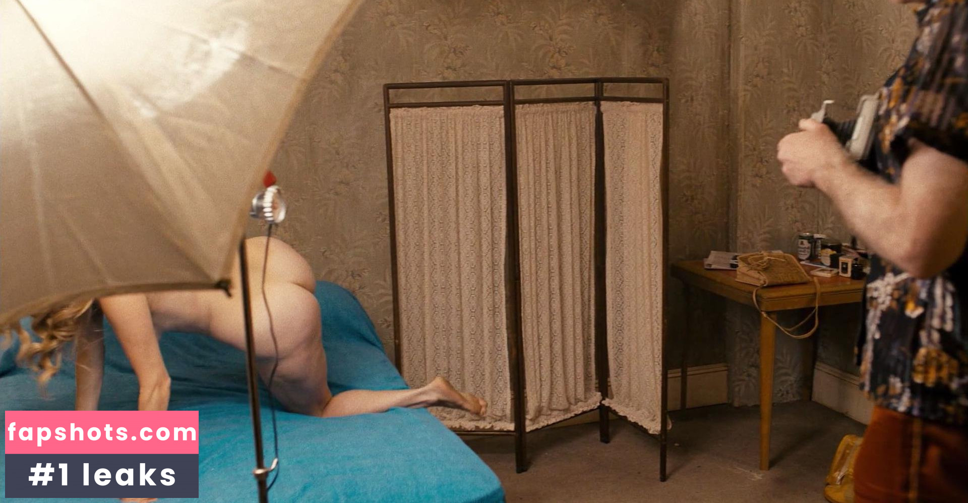 Jamie Neumann gallery photo #36