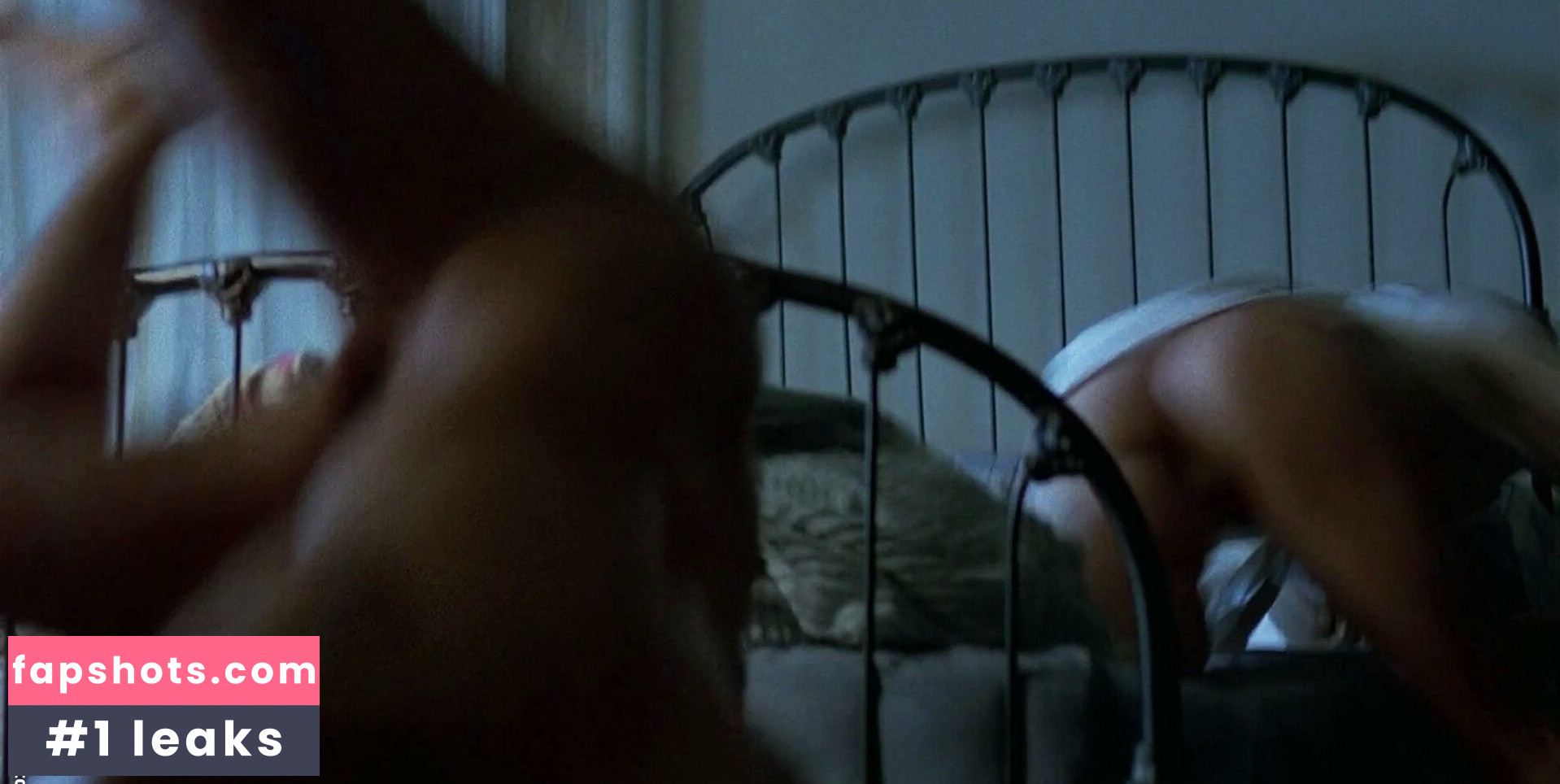 jamieleecurtis Filtración Desnuda OnlyFans Foto #2 - Fapshots