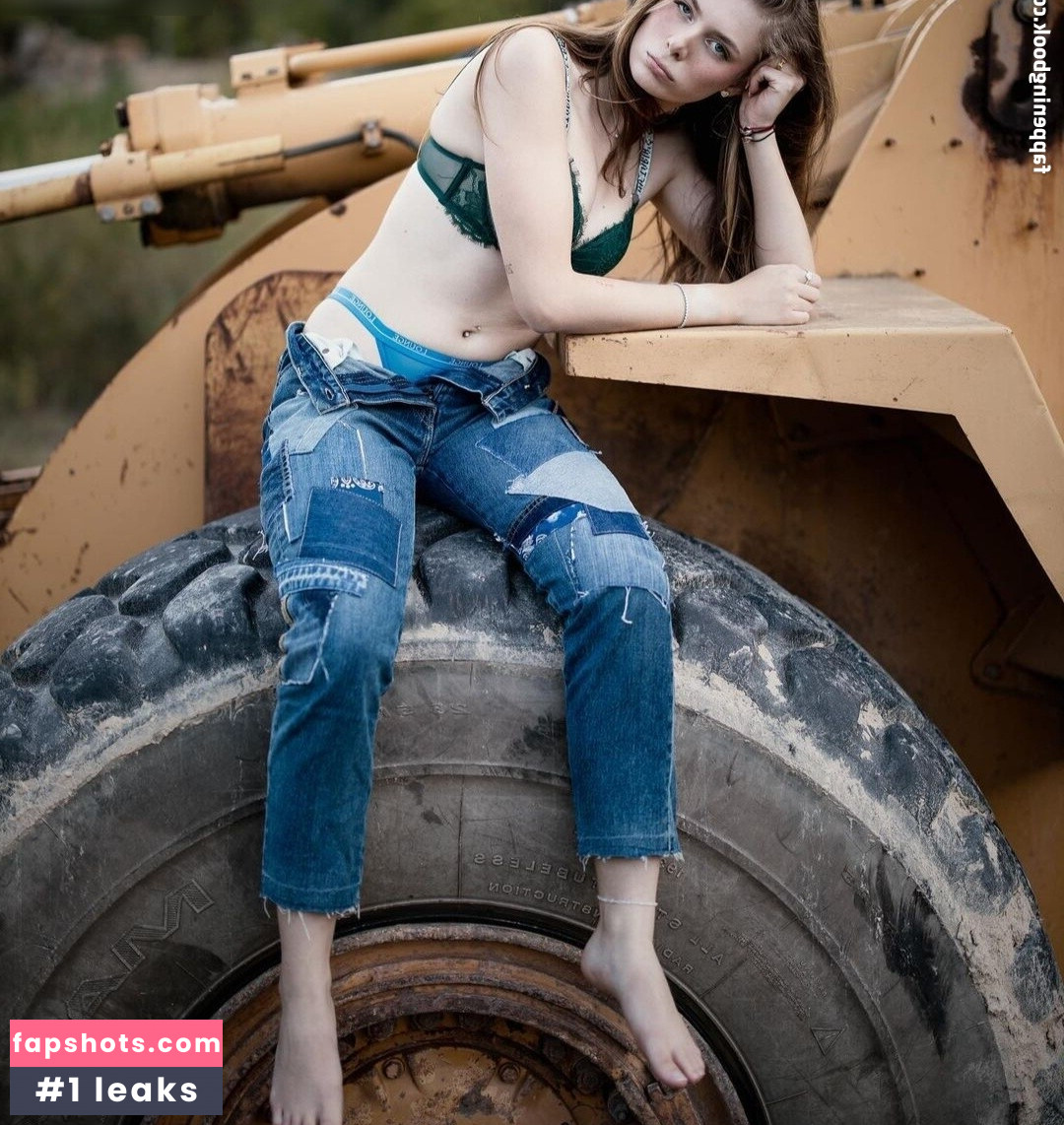 jamieleelola gallery photo #3