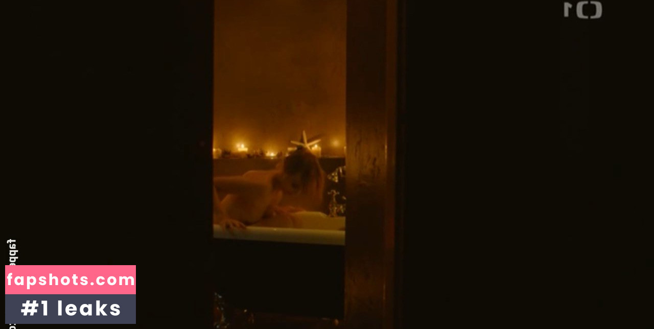 Jana Plodkova gallery photo #2