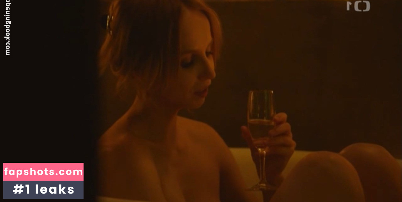 Jana Plodkova gallery photo #3