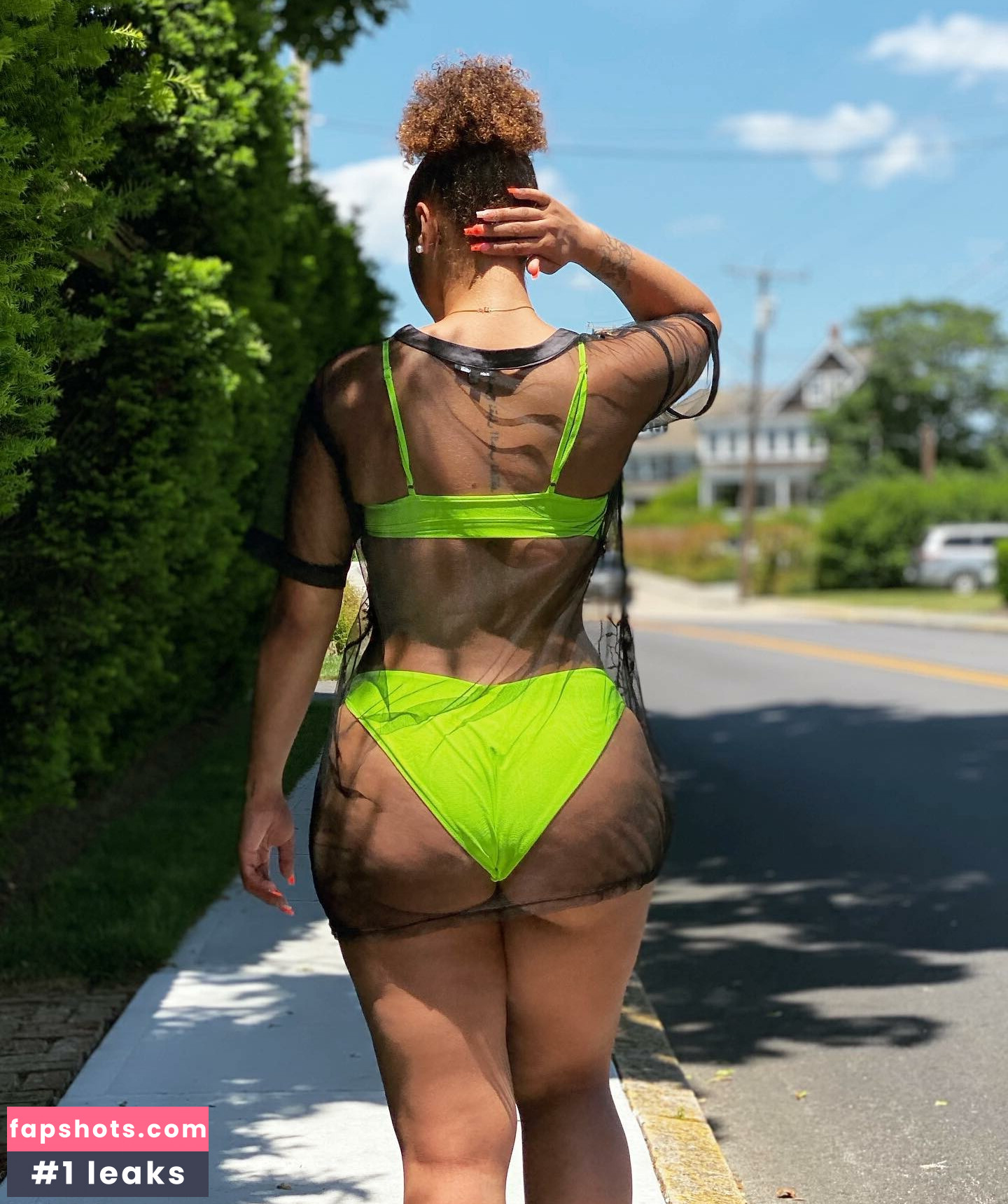 Janae Girard gallery photo #53