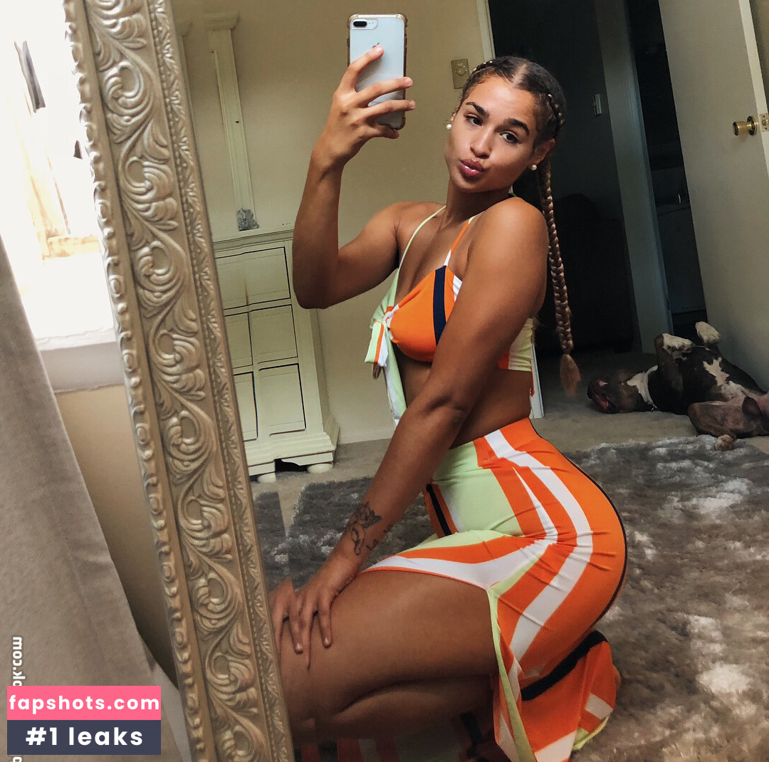 Janae Girard gallery photo #90