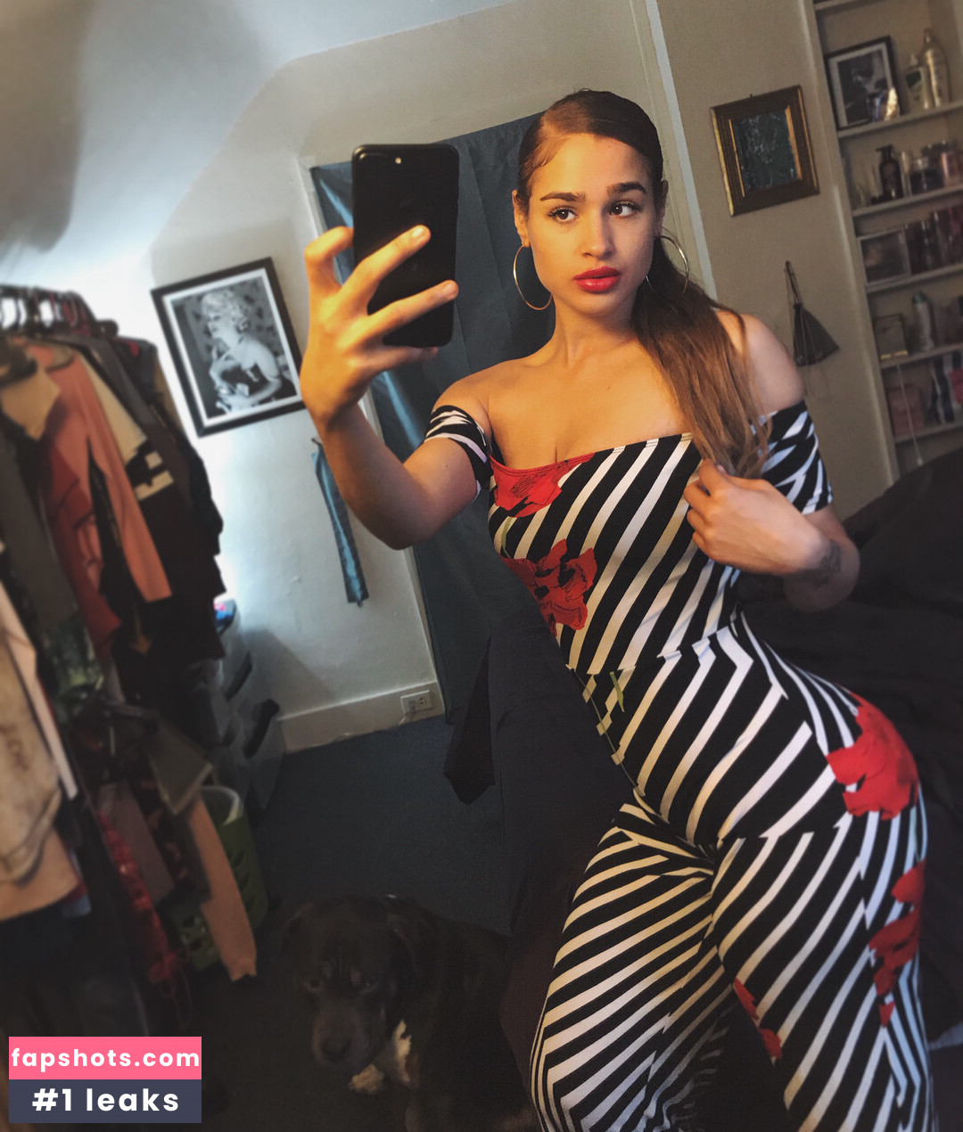 Janae Girard gallery photo #98