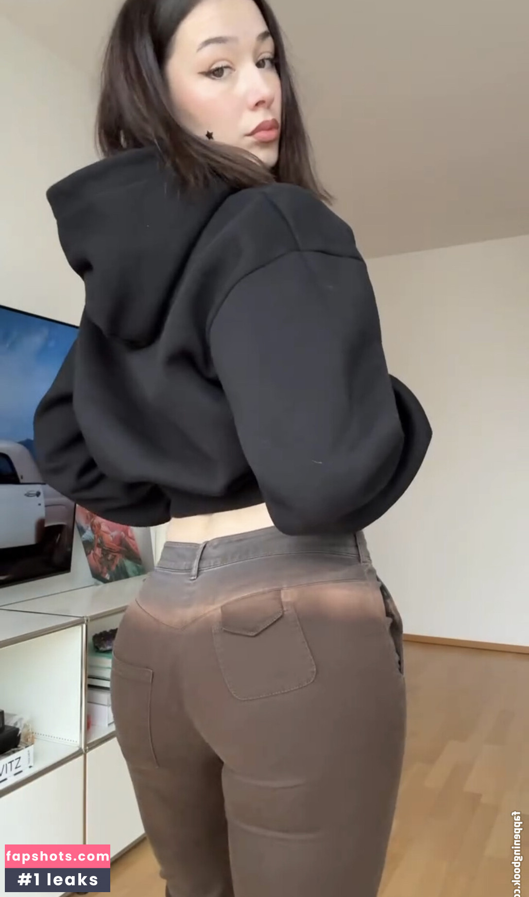 Janaxnell gallery photo #19