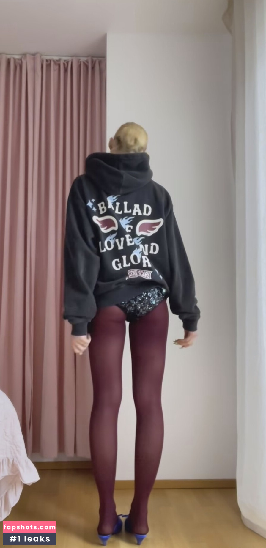 Janaxnell gallery photo #37