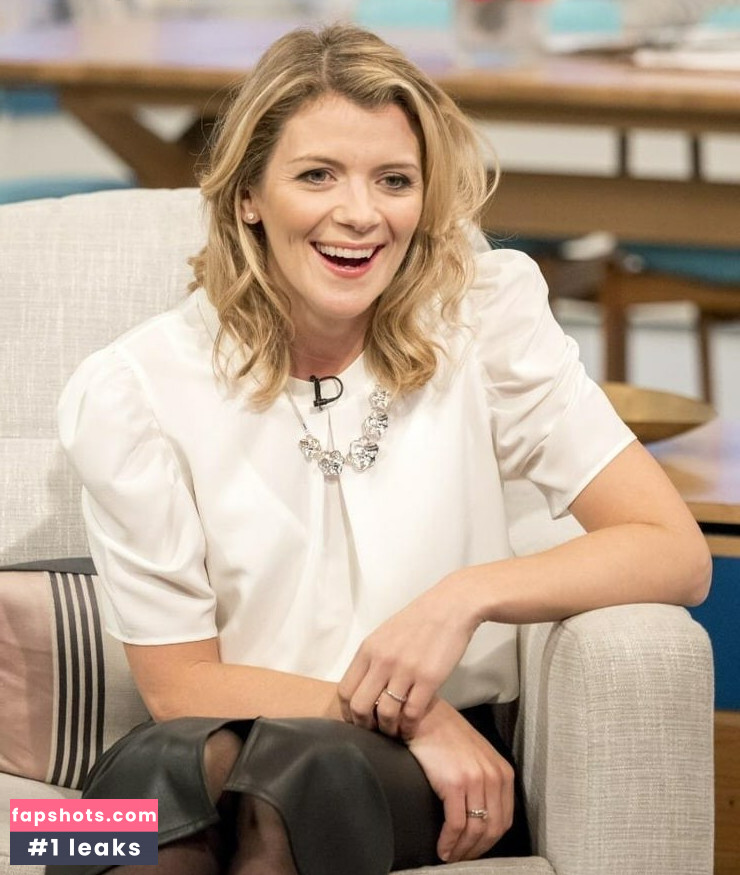 Jane Danson nude babe gallery