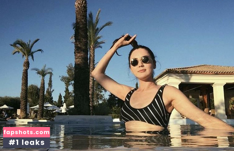 Jane Douglas gallery photo #119