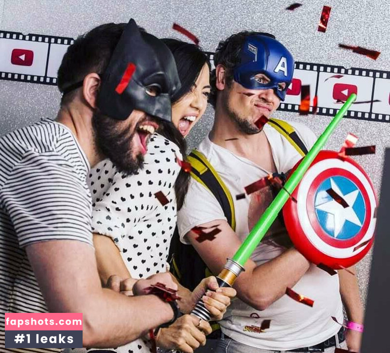 Jane Douglas gallery photo #125