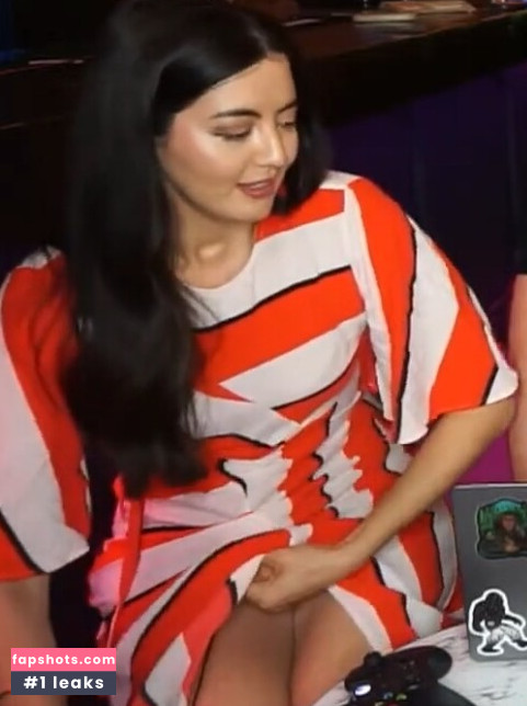 Jane Douglas gallery photo #129