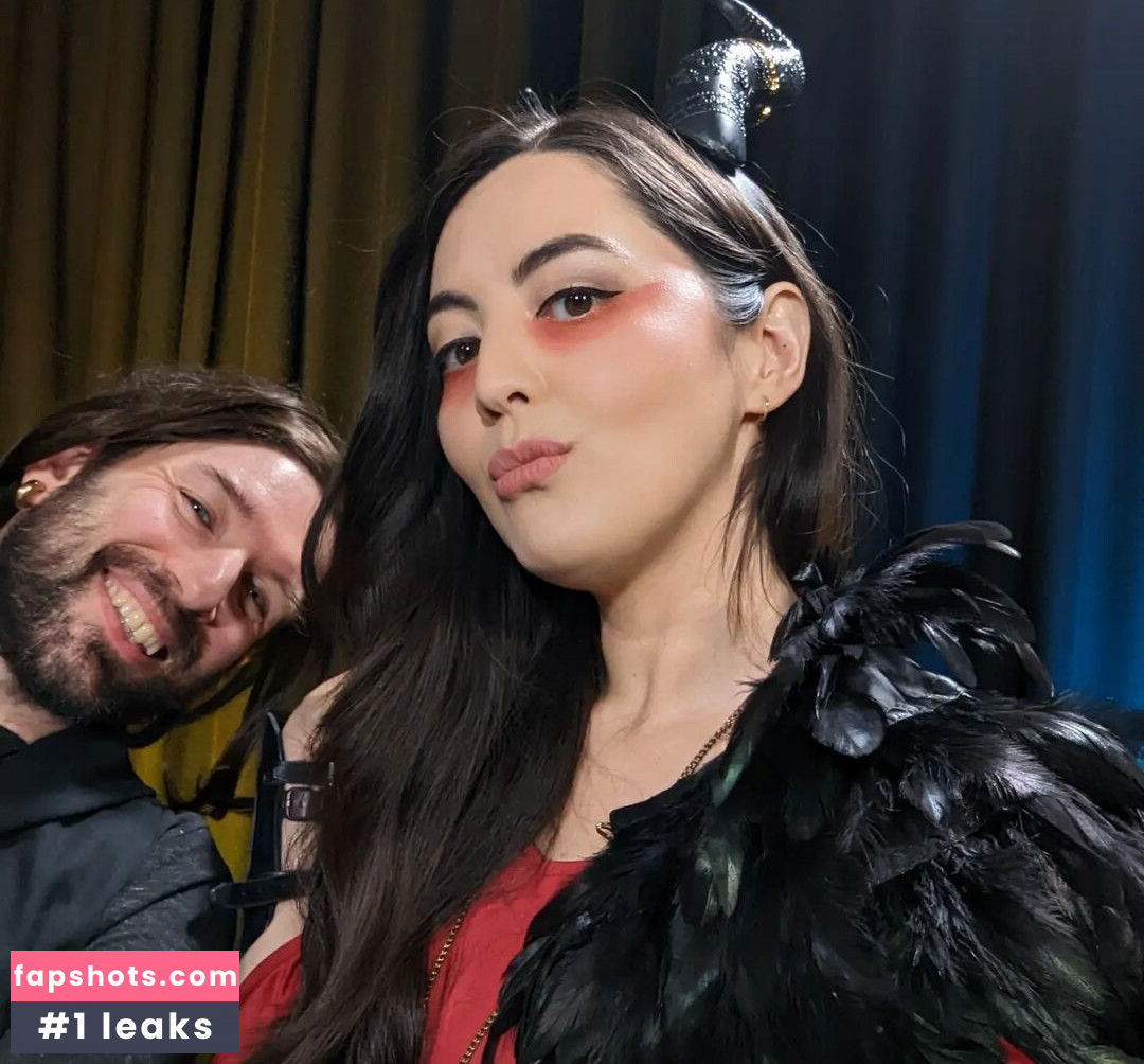 Jane Douglas gallery photo #135