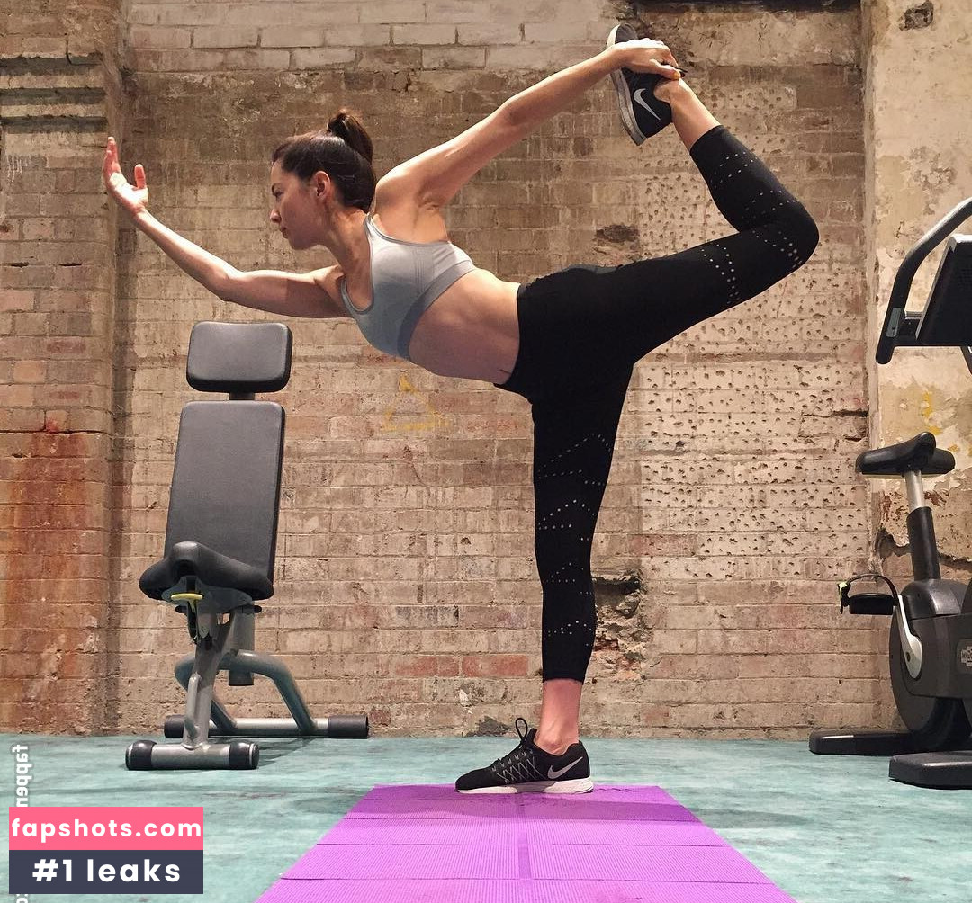 Jane Douglas gallery photo #143