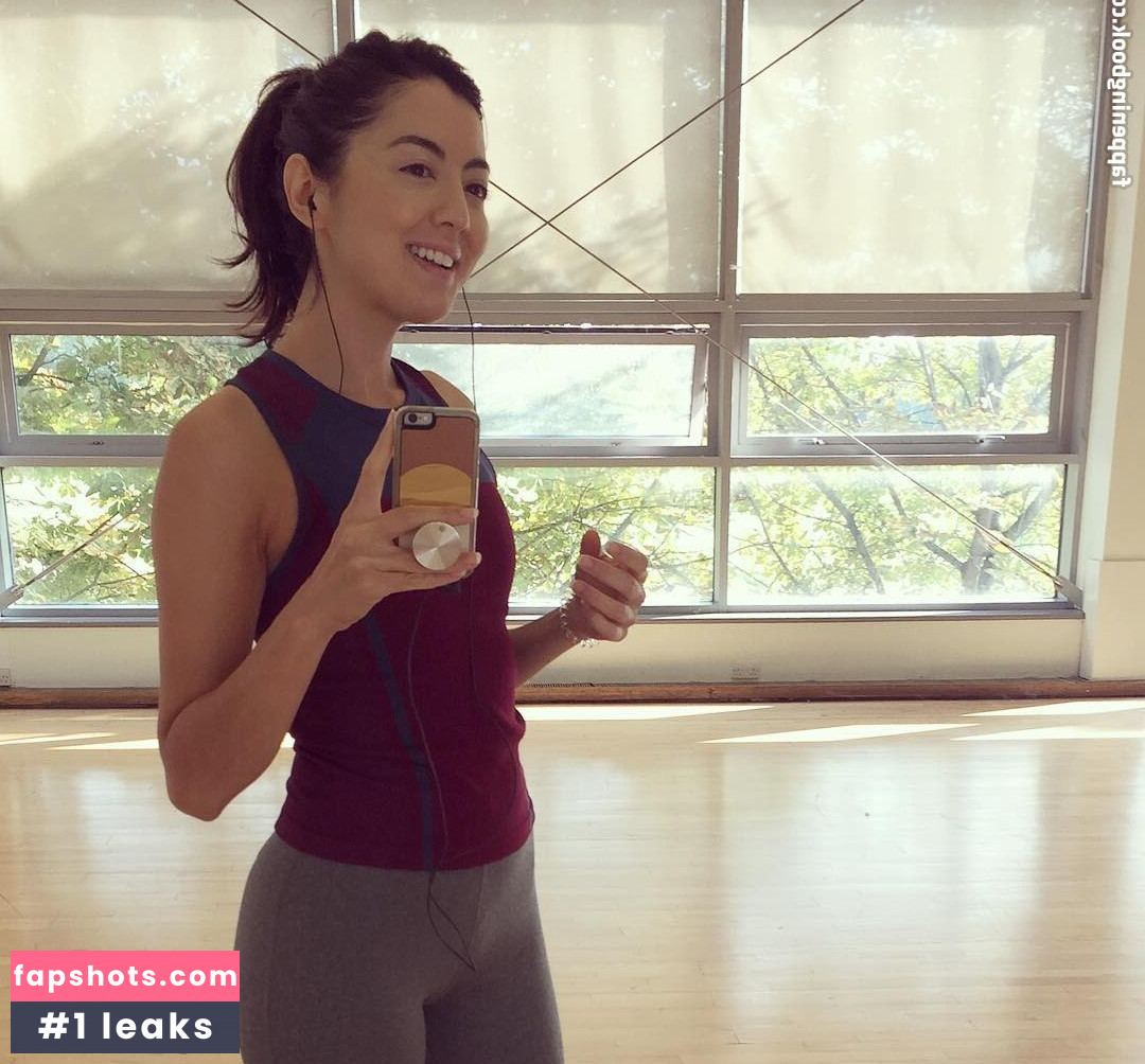 Jane Douglas nude babe gallery