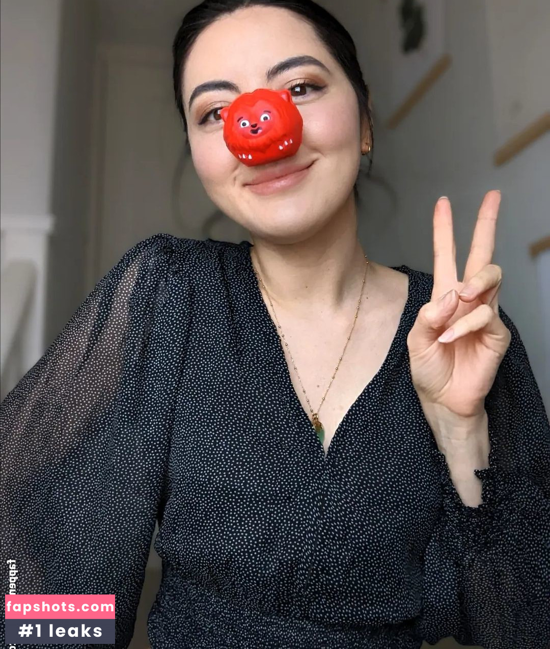 Jane Douglas gallery photo #154