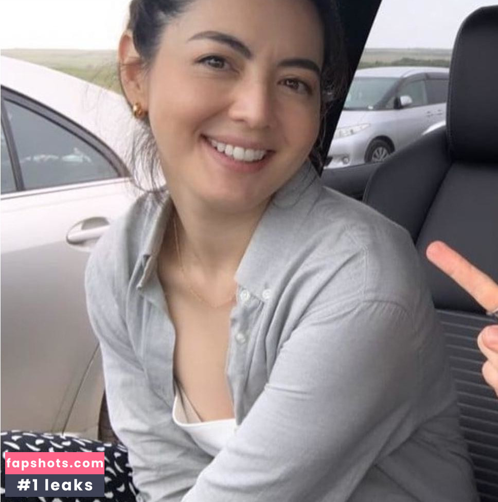 Jane Douglas gallery photo #166